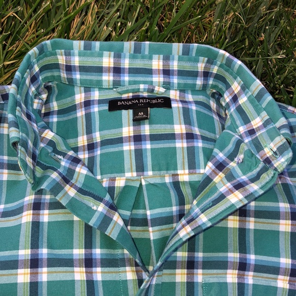 👕 Banana Republic; Men’s Green/Blue Plaid Shirt M - Picture 3 of 10